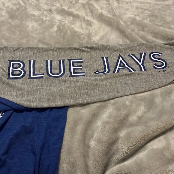 Nike , blue jays - Picture 2 of 4